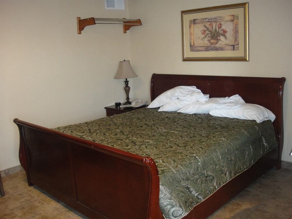 Trails West Motel South Hutchinson Екстериор снимка