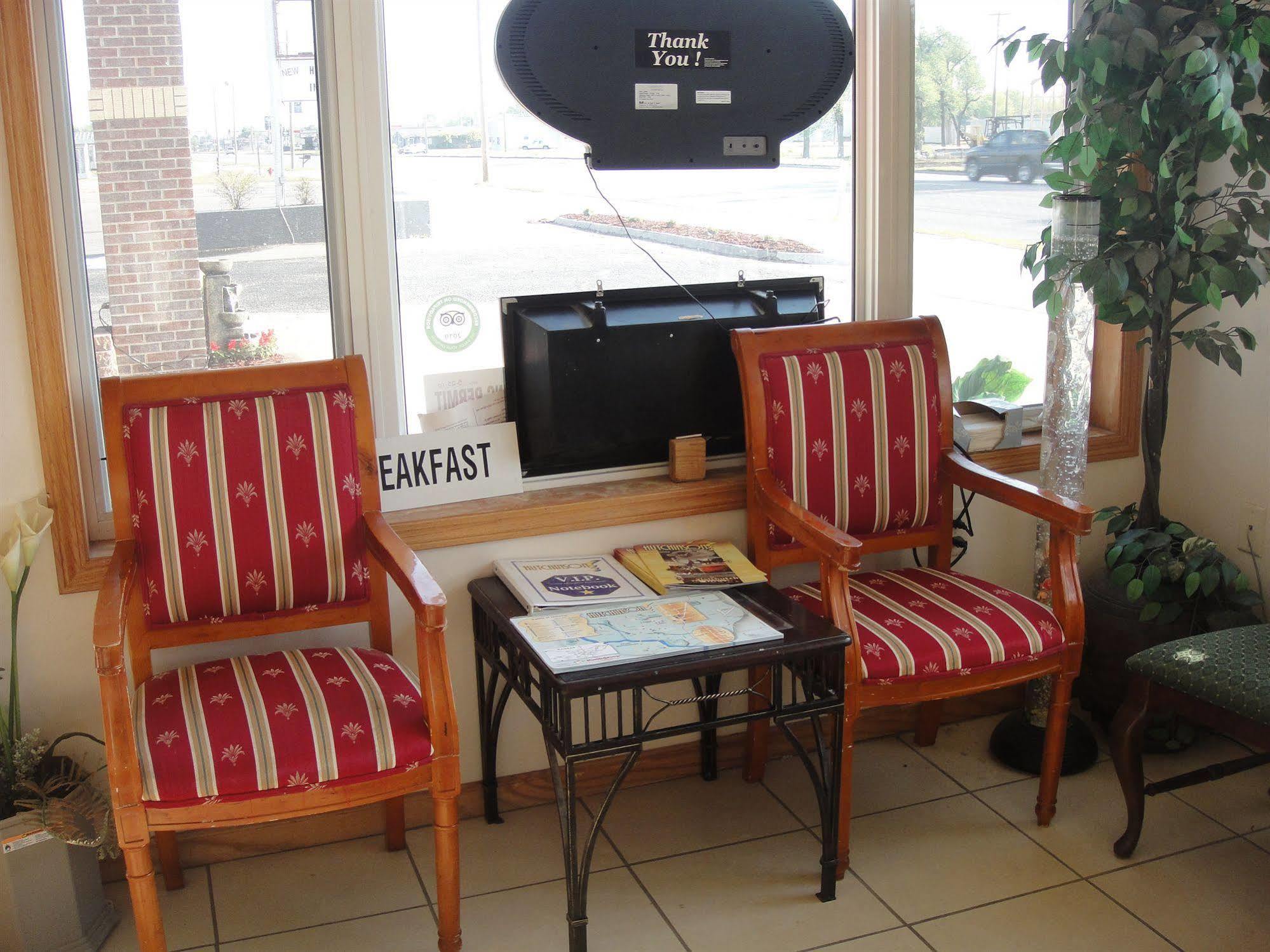 Trails West Motel South Hutchinson Екстериор снимка